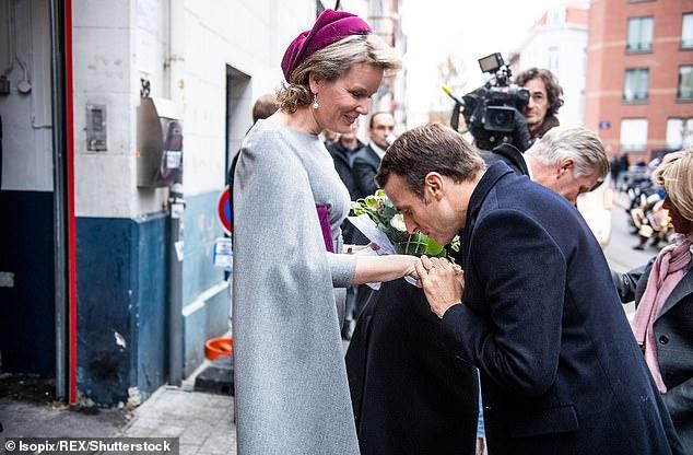 誓不低頭，科技巨獻(xiàn)重塑生活體驗(yàn)的電視劇之旅