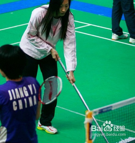 羽毛球比賽運動員宣誓指南，步驟詳解