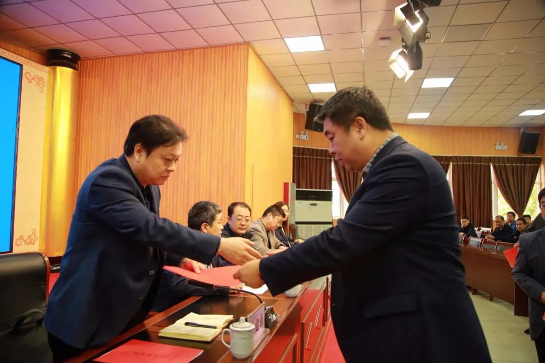 靈寶最新人事調(diào)整激發(fā)潛能，自信與成就感并存的變化之道