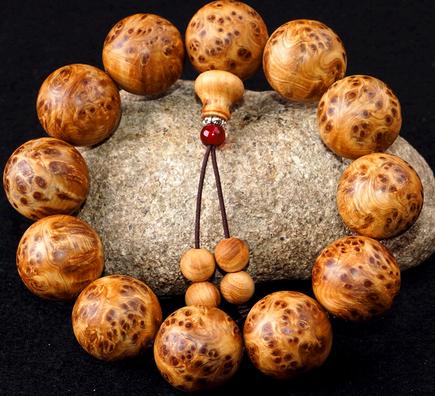 崖柏手串市場(chǎng)行情分析