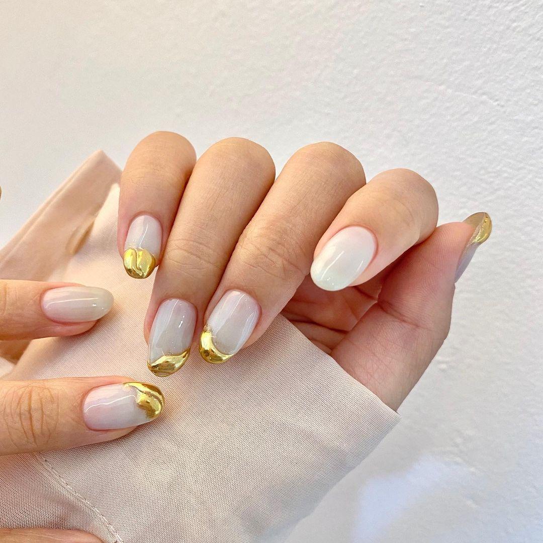 科技之光引領(lǐng)最新美甲潮流革命