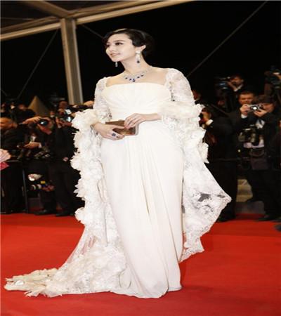 范冰冰最新電影時代之光下的璀璨明珠名稱曝光