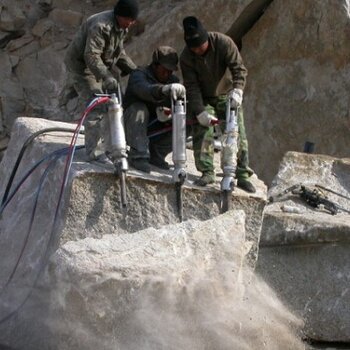 最新巖石資訊,石頭緣分的溫馨日常探索