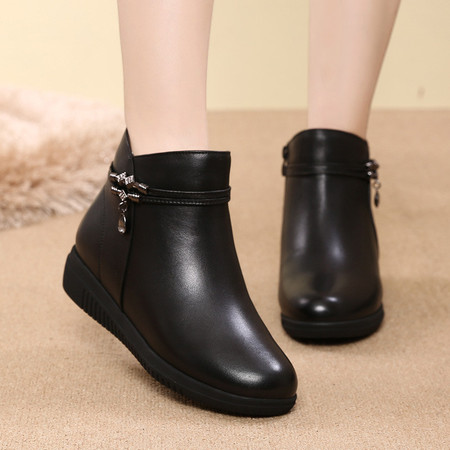 女士棉皮鞋的最新款式,女士棉皮鞋的最新款式