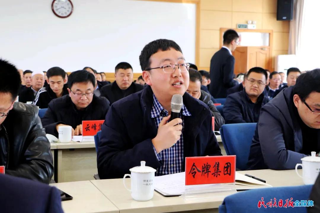 臨夏飛機場最新進(jìn)展報告揭秘?