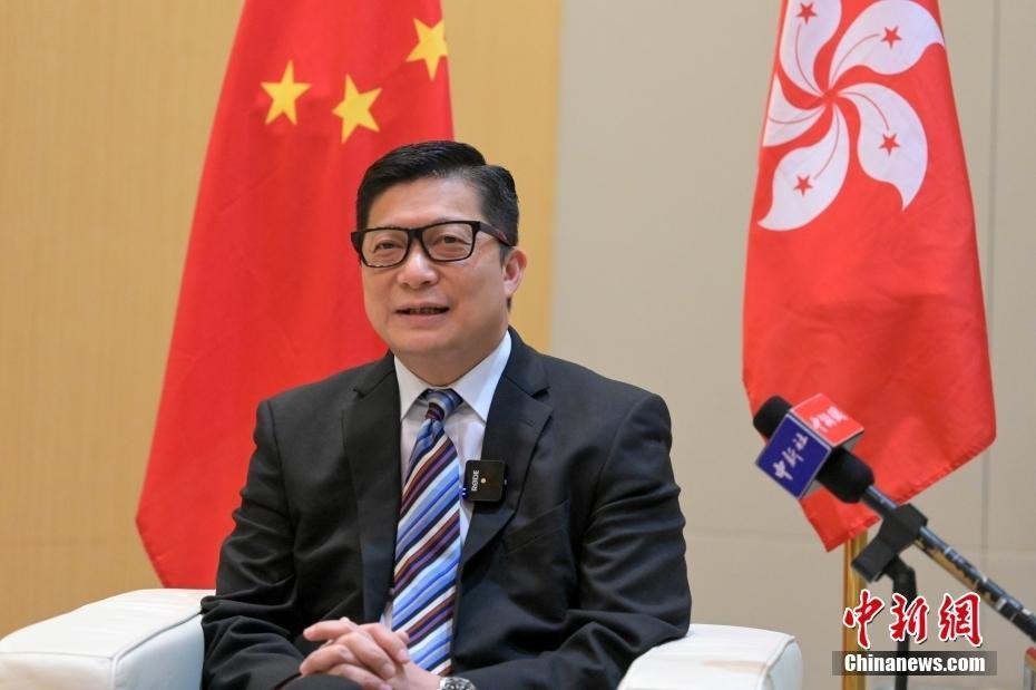 2025年最新款保安帽微探