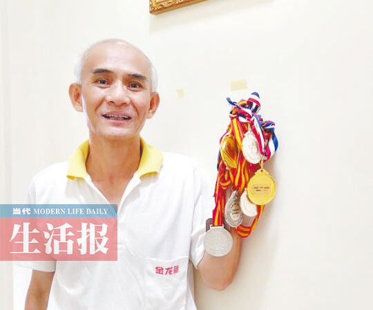 短笛最新頭像科技新品重塑生活體驗的首圖風(fēng)采展示