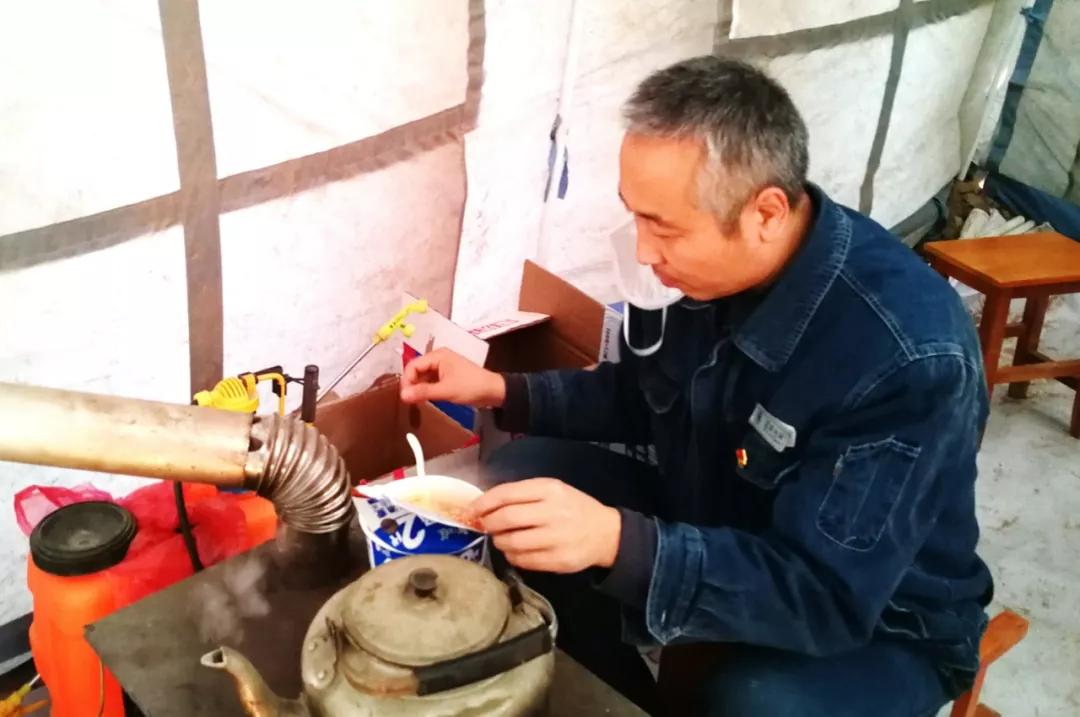 平?jīng)鲎钚乱咔槿娼庾x與應對策略