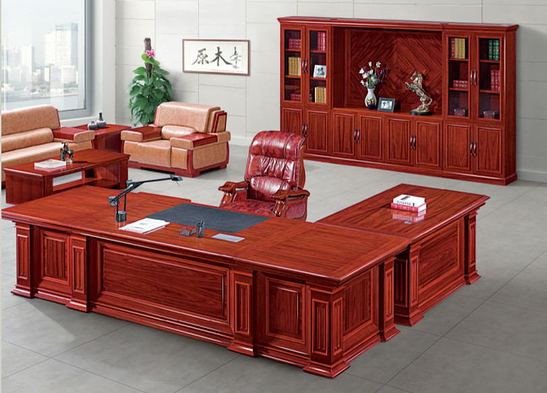 圣斯克家具新老板，締造家的溫暖與友情的紐帶