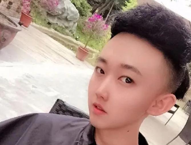 網(wǎng)紅上官帶刀最新電影,深度解析與觀點(diǎn)闡述