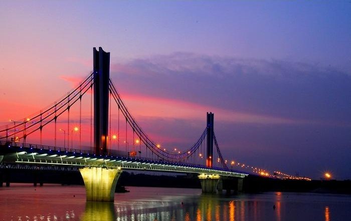 桂平白蘭新建大橋，現(xiàn)代化建設(shè)里程碑還是環(huán)境雙刃劍的挑戰(zhàn)？