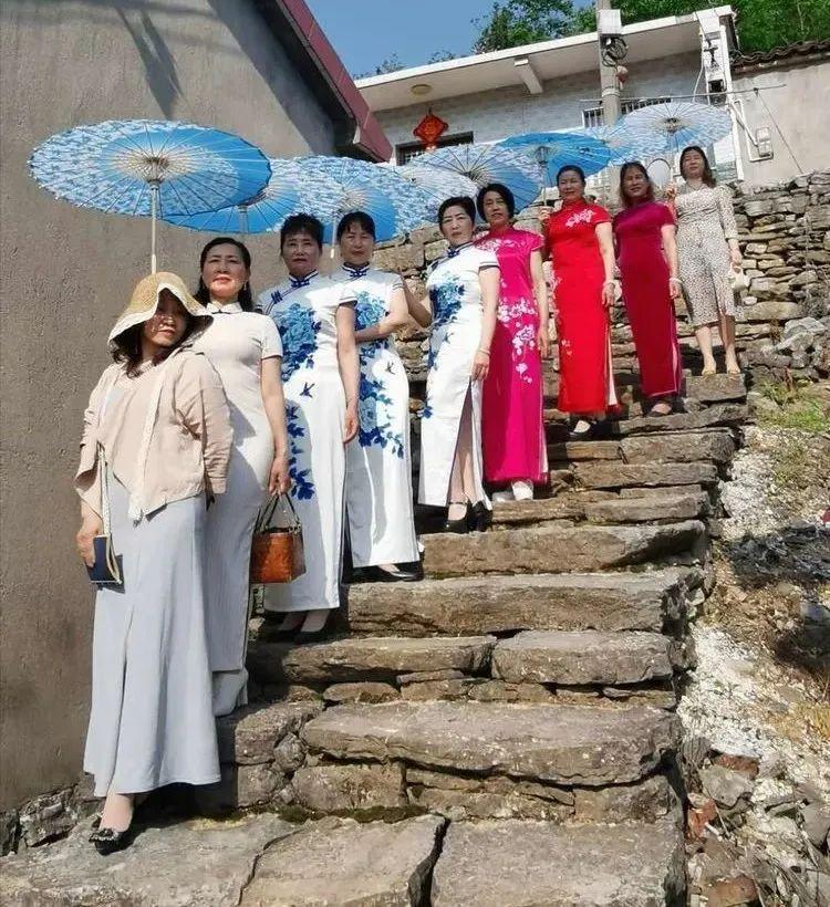 裝飾材料（不含危險(xiǎn)化學(xué)品） 第10頁(yè)