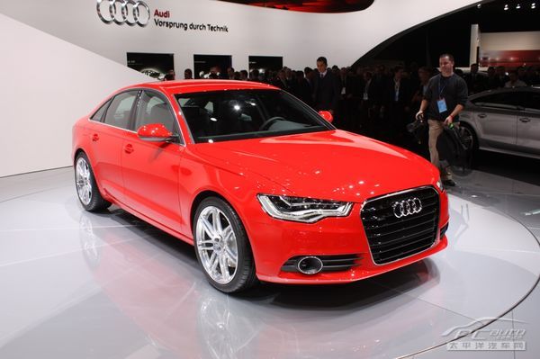 最新款奧迪A6，時代精英的優(yōu)選座駕