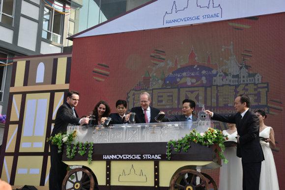 常德王群最新動態(tài)，日常趣事與愛的紐帶揭秘